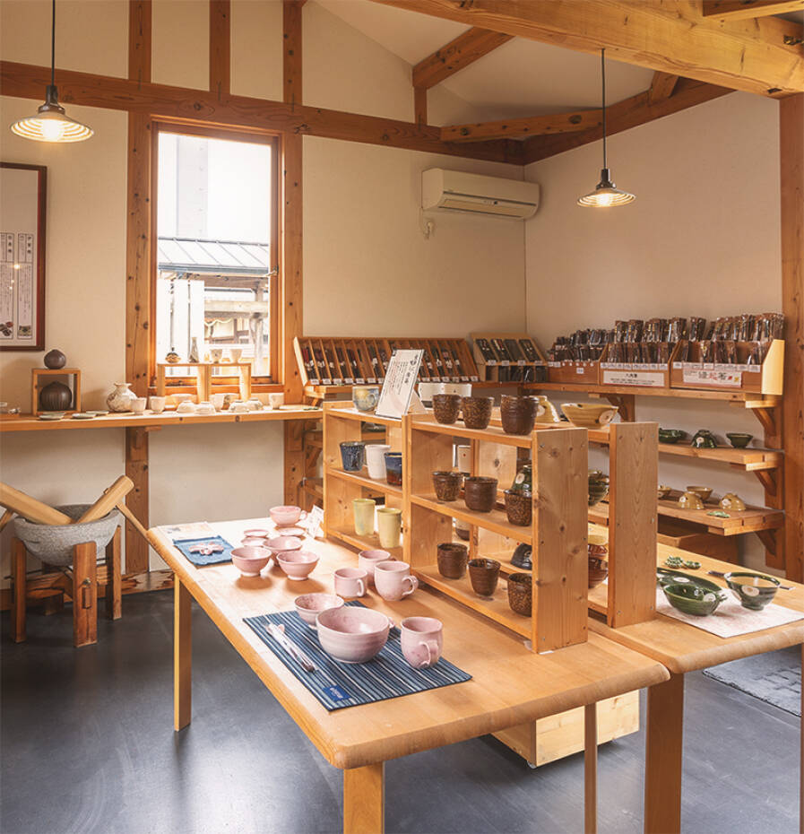 画像:名窯卸売市場 伊勢器市5